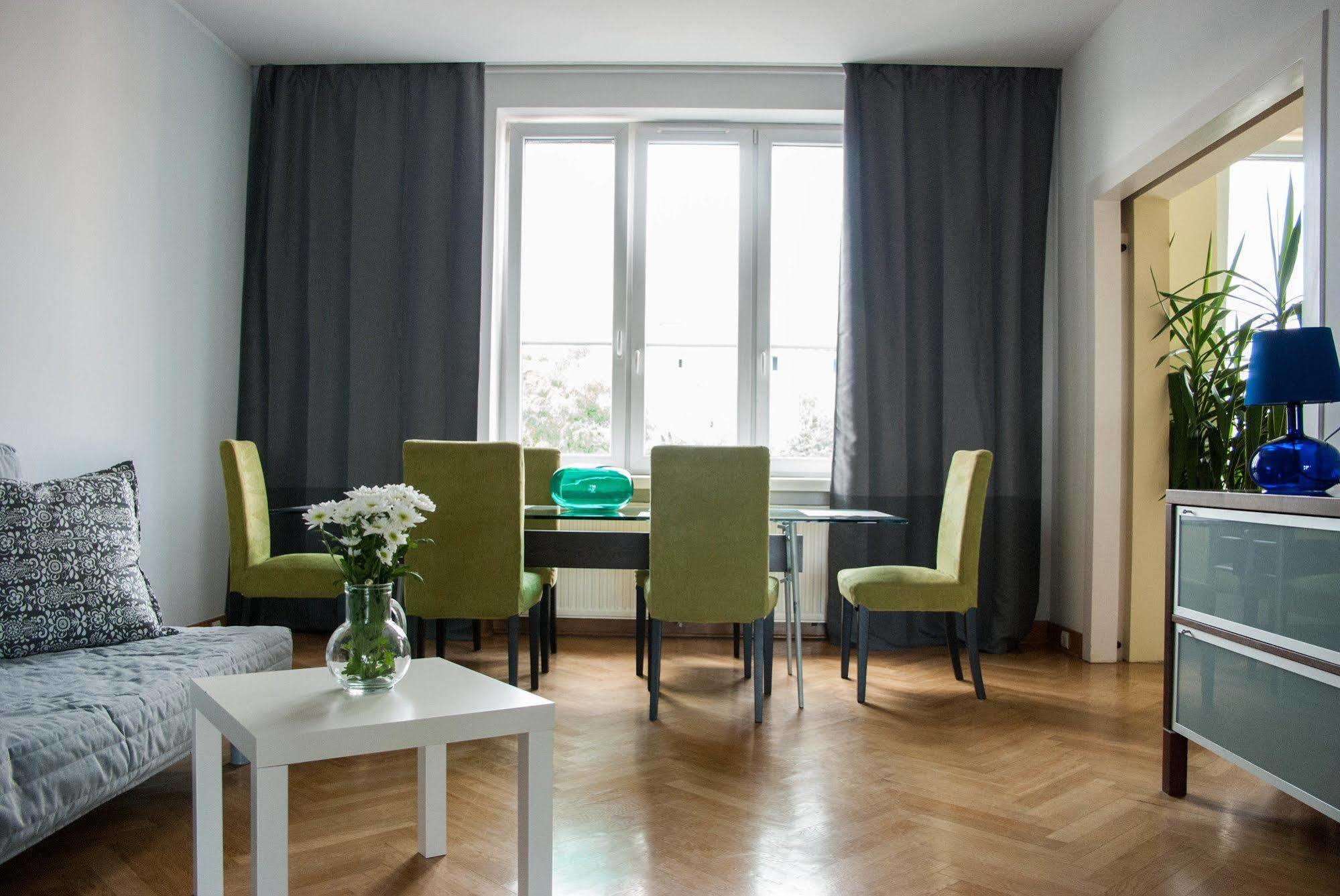크라쿠프 Okay House B&B 외부 사진